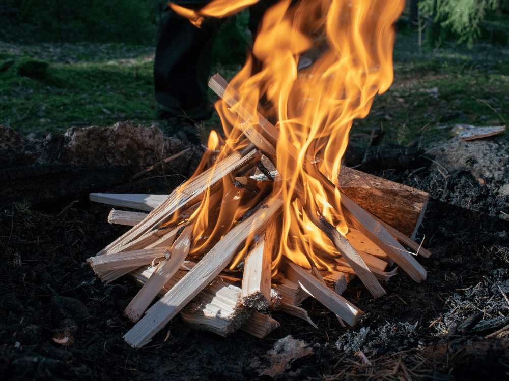 Why Is Fatwood Used As a Fire Starter?